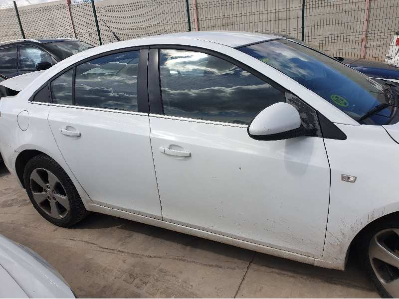 chevrolet cruze hatchback del año 2012