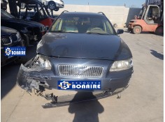 volvo v70 familiar del año 2005