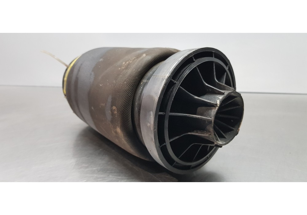 Recambio de muelle amortiguacion para mercedes clase r (w251) 320 cdi (251.022) referencia OEM IAM A2513200325  