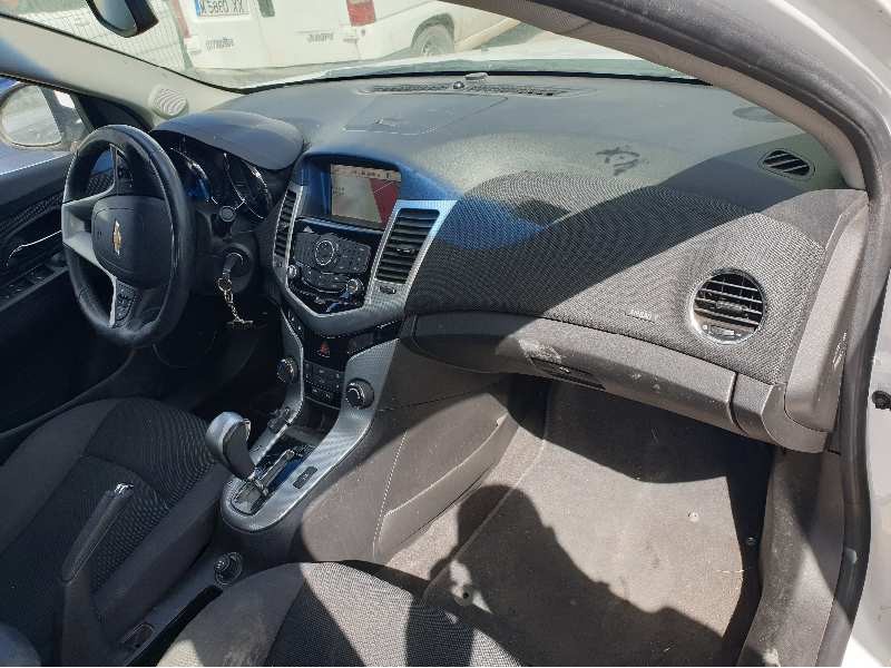 chevrolet cruze hatchback del año 2012