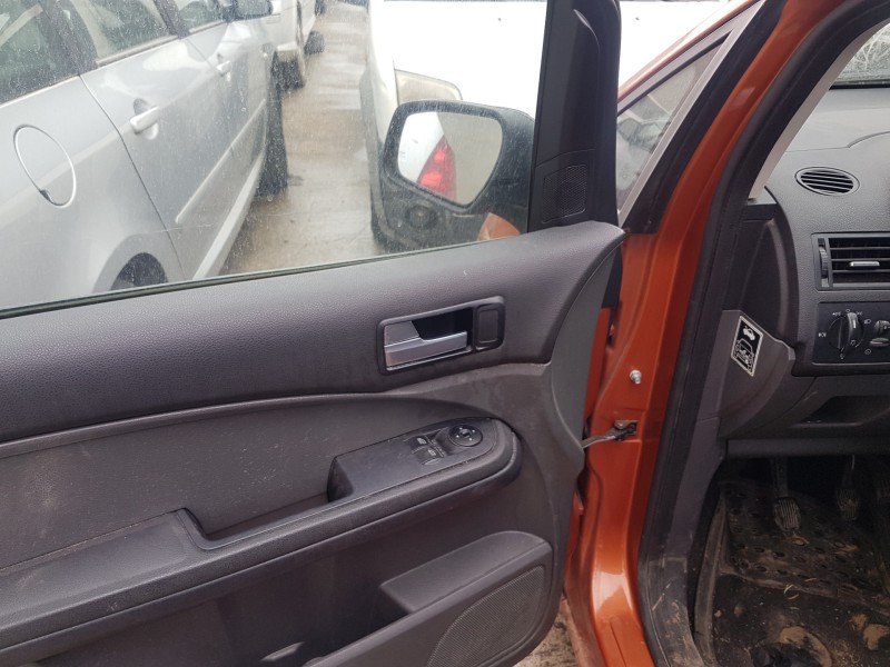 ford focus c-max (cap) del año 2003