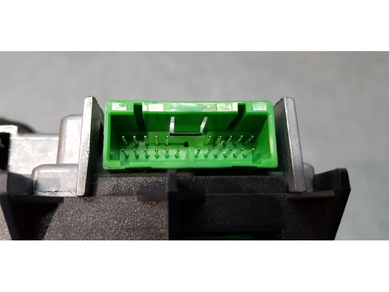 Recambio de modulo electronico para volvo xc90 d5 summum (7 asientos) (136kw) referencia OEM IAM 30775721   Recambio de modulo electronico para volvo xc90 d5 summum (7 asientos) (136kw) referencia OEM IAM 30775721