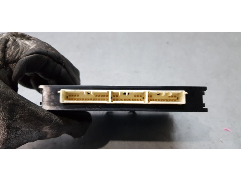 Recambio de modulo electronico para toyota auris touring sports (e18) hybrid active referencia OEM IAM 8999002190  