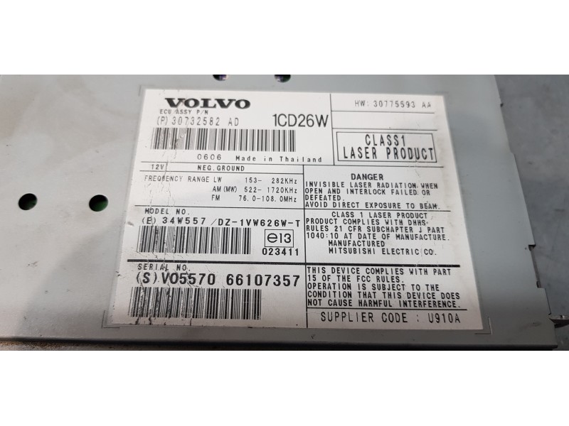 Recambio de sistema audio / radio cd para volvo xc90 d5 summum (7 asientos) (136kw) referencia OEM IAM 30732582AD   Recambio de sistema audio / radio cd para volvo xc90 d5 summum (7 asientos) (136kw) referencia OEM IAM 30732582AD