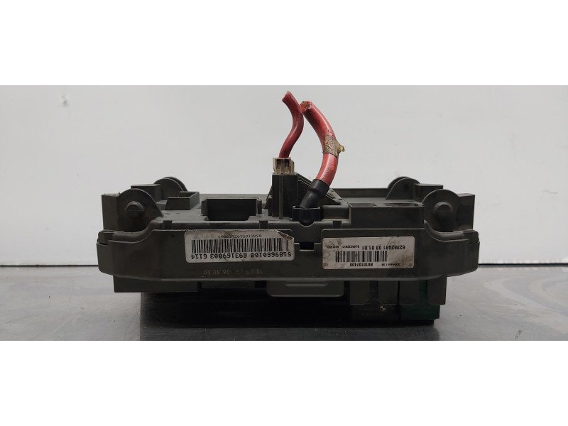 Recambio de caja reles / fusibles para bmw x5 (e70) xdrive35d referencia OEM IAM 693169003  