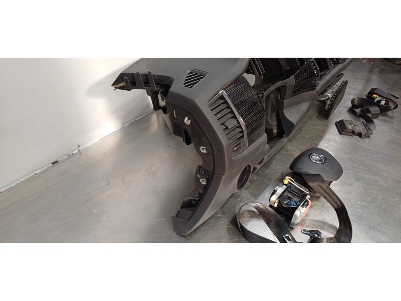 Recambio de kit airbag para skoda kodiaq style 4x4 referencia OEM IAM 566857007AZR2  