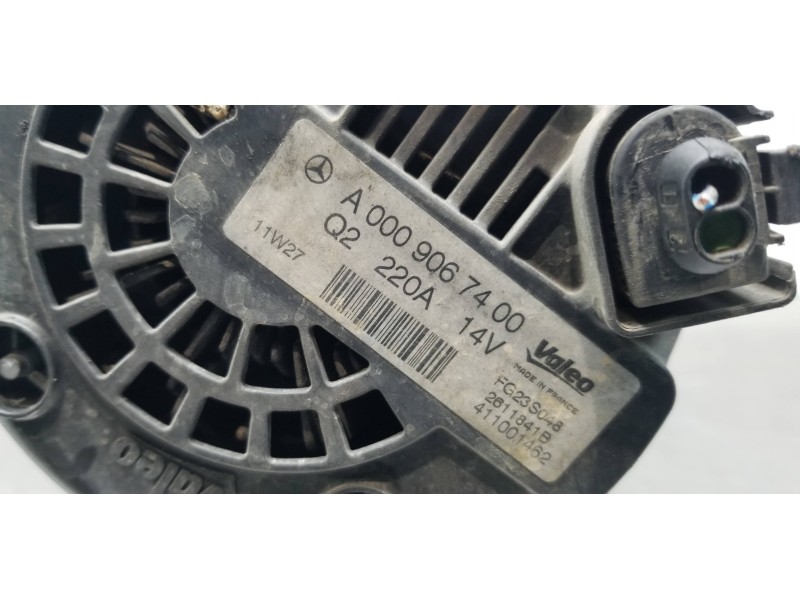 Recambio de alternador para mercedes clase m (w166) ml 350 bluetec (166.004) referencia OEM IAM A0009067400  