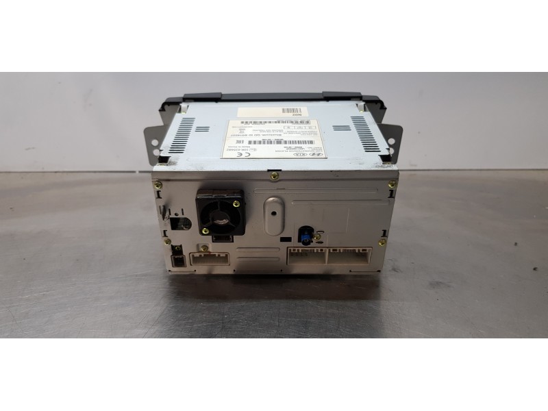 Recambio de sistema navegacion gps para hyundai i40 premium referencia OEM IAM 965603Z100  