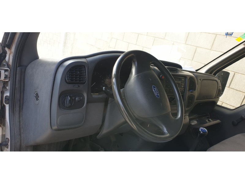 ford transit caja cerrada, larga (fy) (2000 =>) del año 2000
