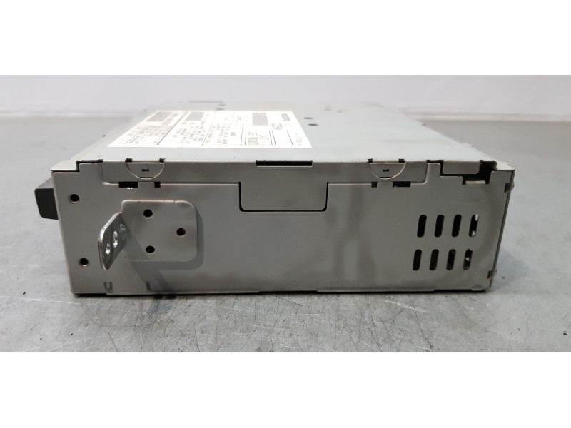 Recambio de sistema audio / radio cd para volvo xc90 d5 summum (7 asientos) (136kw) referencia OEM IAM 30732582AD   Recambio de sistema audio / radio cd para volvo xc90 d5 summum (7 asientos) (136kw) referencia OEM IAM 30732582AD