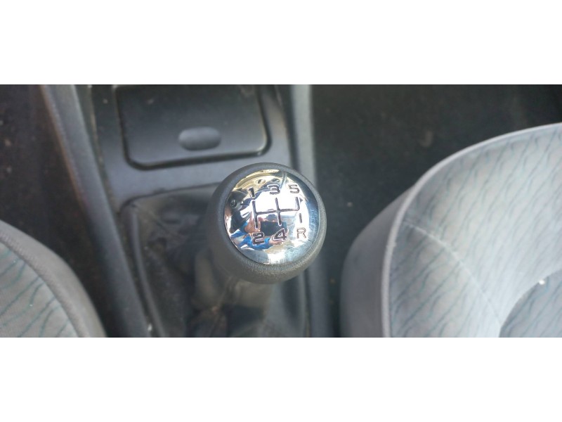 peugeot 406 berlina (s1/s2) del año 2024