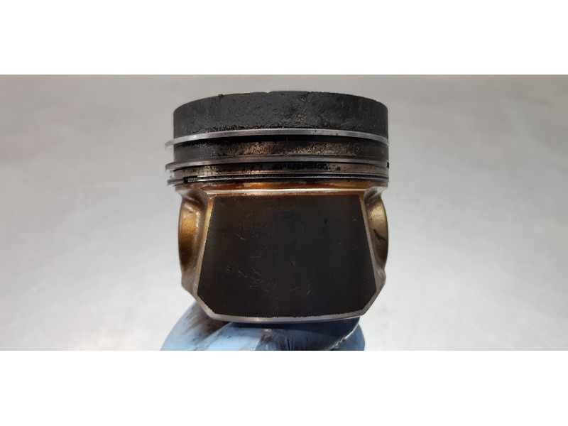 Recambio de piston para skoda octavia lim. (5e3) active referencia OEM IAM 04L107065AM001 03L105401A 