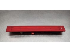 Recambio de luz central de freno para ford fiesta (cb1) trend referencia OEM IAM 2085739 8A6113A613AK  2