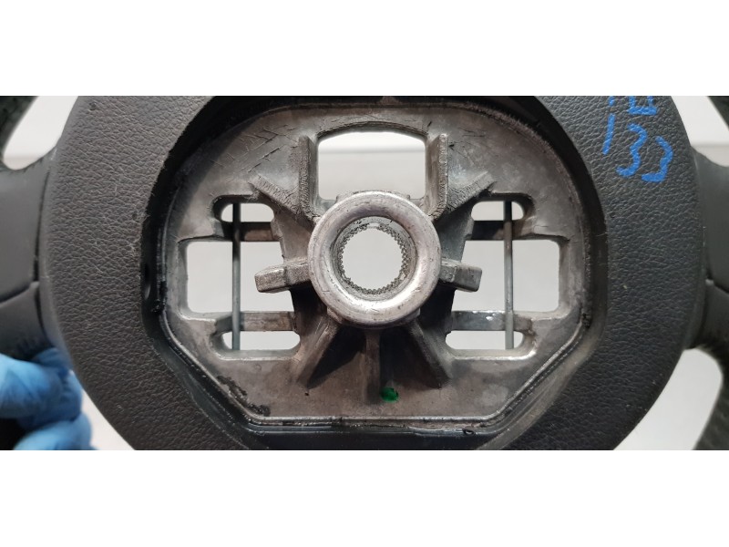 Recambio de volante para citroen c-elysée exclusive referencia OEM IAM 96769959ZD   Recambio de volante para citroen c-elysée exclusive referencia OEM IAM 96769959ZD