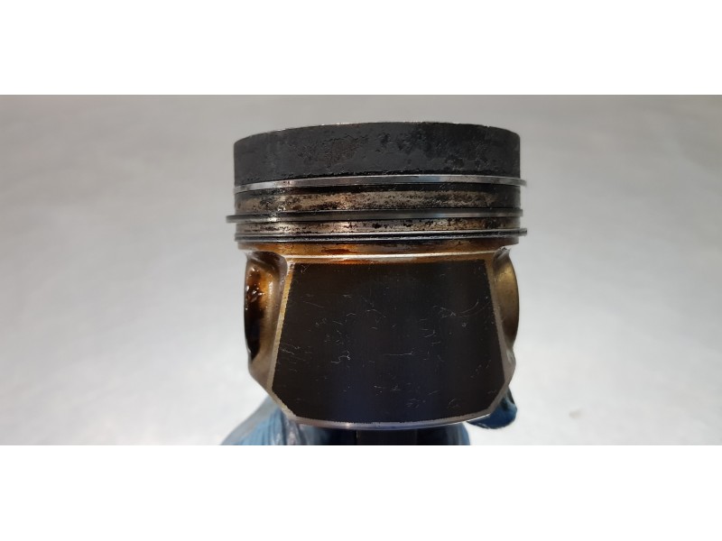 Recambio de piston para skoda octavia lim. (5e3) active referencia OEM IAM 04L107065AM001 03L105401A 