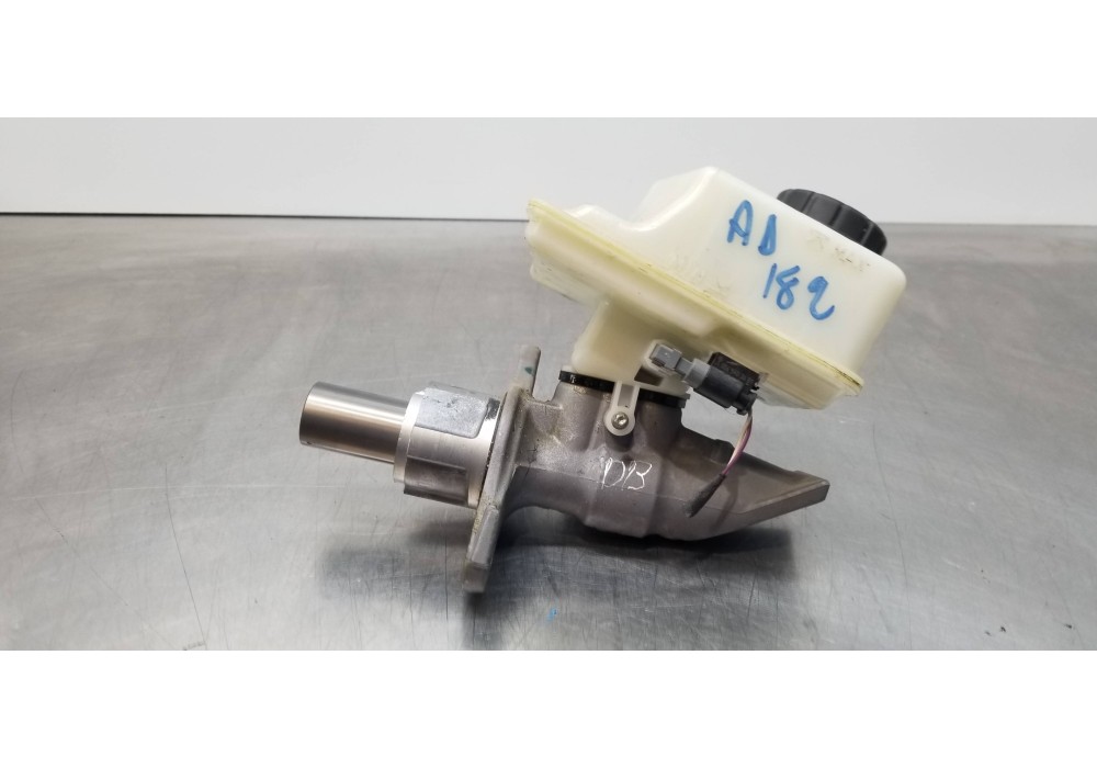 Recambio de bomba freno para mercedes clase m (w166) ml 350 bluetec (166.004) referencia OEM IAM A1664300201  