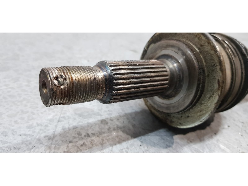 Recambio de transmision trasera derecha para mitsubishi outlander (cw0) 2.0 di-d invite referencia OEM IAM 3715A032   Recambio de transmision trasera derecha para mitsubishi outlander (cw0) 2.0 di-d invite referencia OEM IAM 3715A032