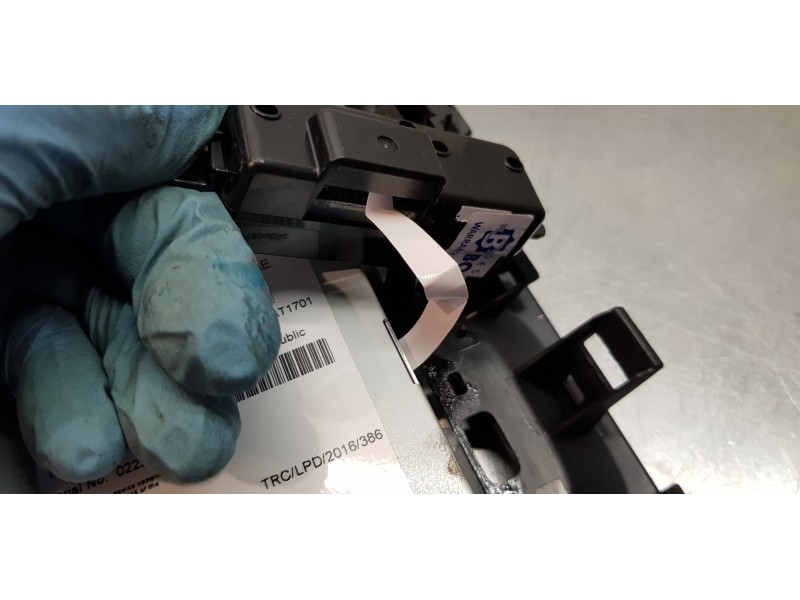 Recambio de modulo electronico para toyota corolla (e21) hybrid active referencia OEM IAM 861C002010  