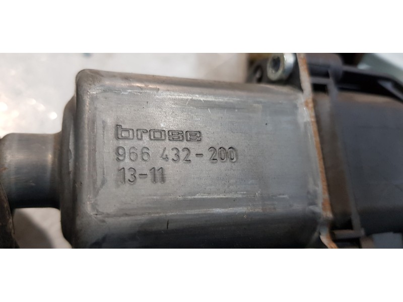 Recambio de elevalunas delantero derecho para opel zafira tourer expression referencia OEM IAM 13260138   Recambio de elevalunas delantero derecho para opel zafira tourer expression referencia OEM IAM 13260138