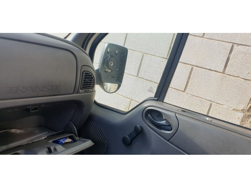 ford transit caja cerrada, larga (fy) (2000 =>) del año 2000