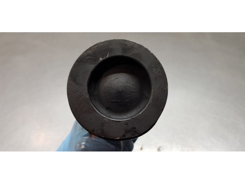 Recambio de piston para skoda octavia lim. (5e3) active referencia OEM IAM 04L107065AM001 03L105401A 
