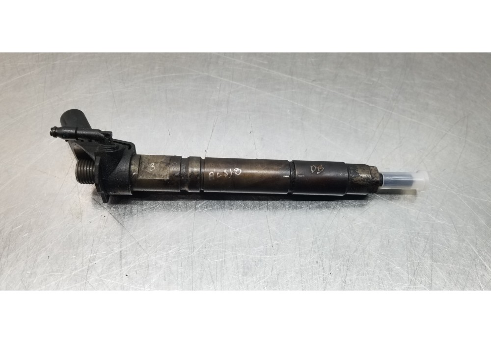Recambio de inyector para mercedes clase s (w221) berlina 420 / 450 cdi (221.028) referencia OEM IAM 0986435400  