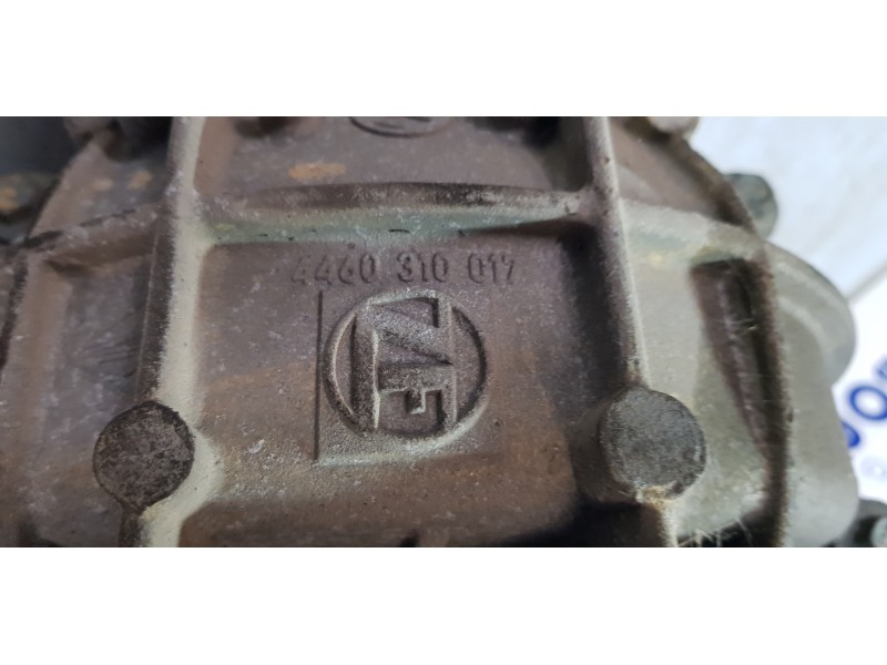 Recambio de diferencial trasero para porsche cayenne (typ 9pa) básico referencia OEM IAM 95533201020  