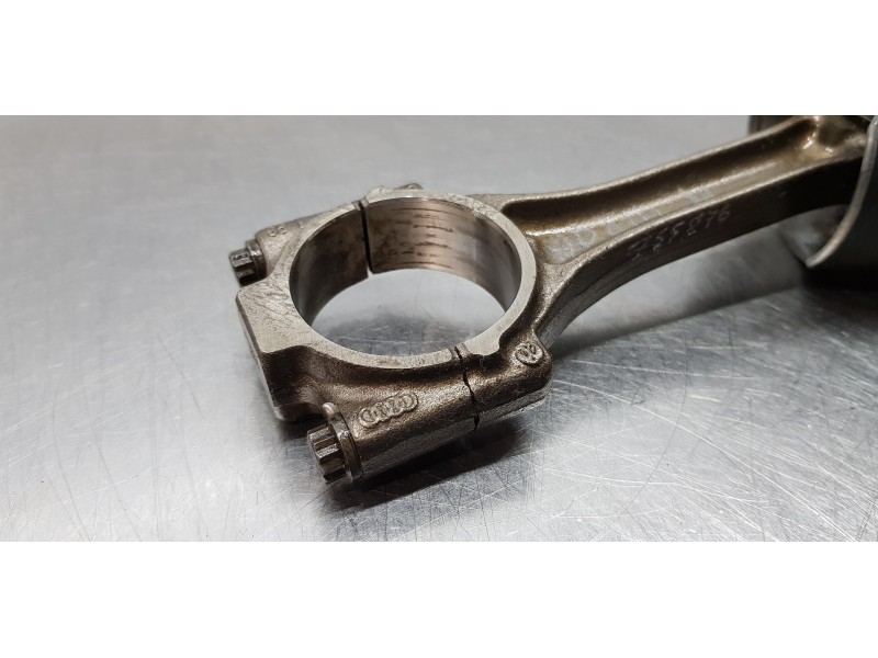 Recambio de piston para skoda octavia lim. (5e3) active referencia OEM IAM 04L107065AM001 03L105401A 