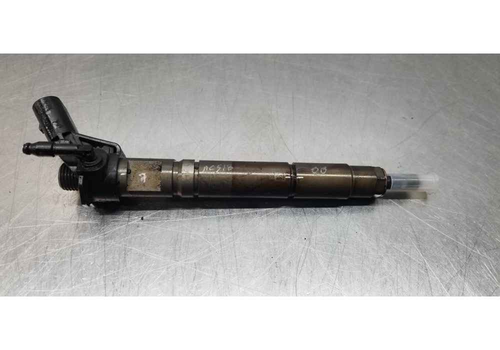 Recambio de inyector para mercedes clase s (w221) berlina 420 / 450 cdi (221.028) referencia OEM IAM 0986435400  