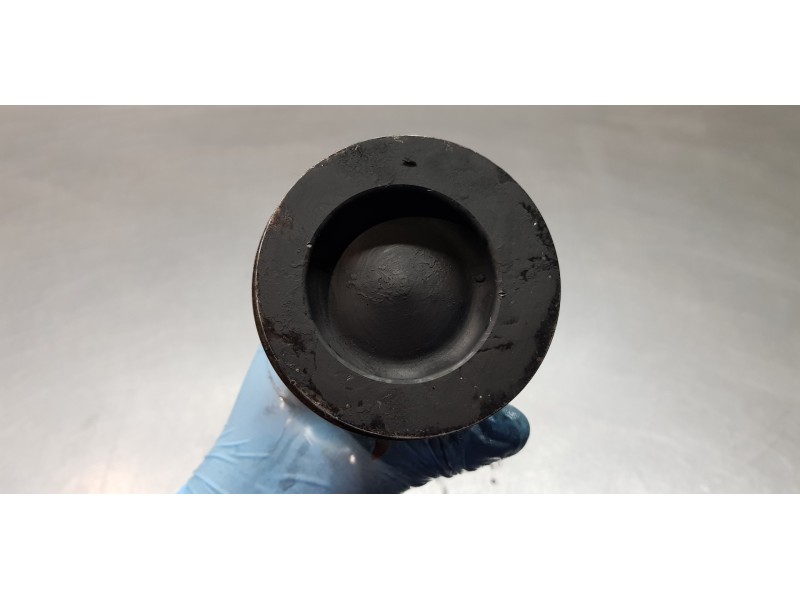 Recambio de piston para skoda octavia lim. (5e3) active referencia OEM IAM 04L107065AM001 03L105401A 