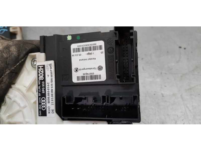 Recambio de elevalunas delantero derecho para audi a3 (8p) 2.0 tdi attraction referencia OEM IAM 8P0959802H  