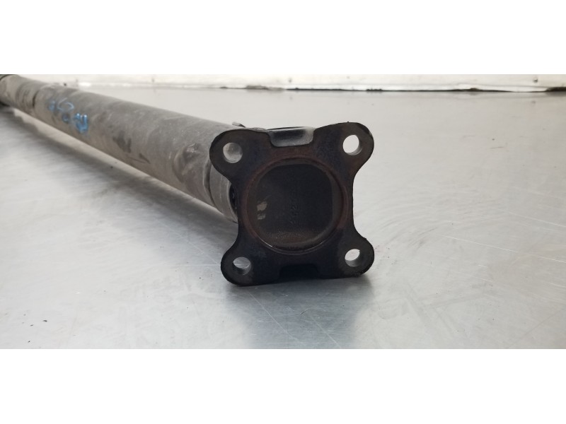 Recambio de transmision central para nissan atleon tk356 referencia OEM IAM    Recambio de transmision central para nissan atleon tk356 referencia OEM IAM