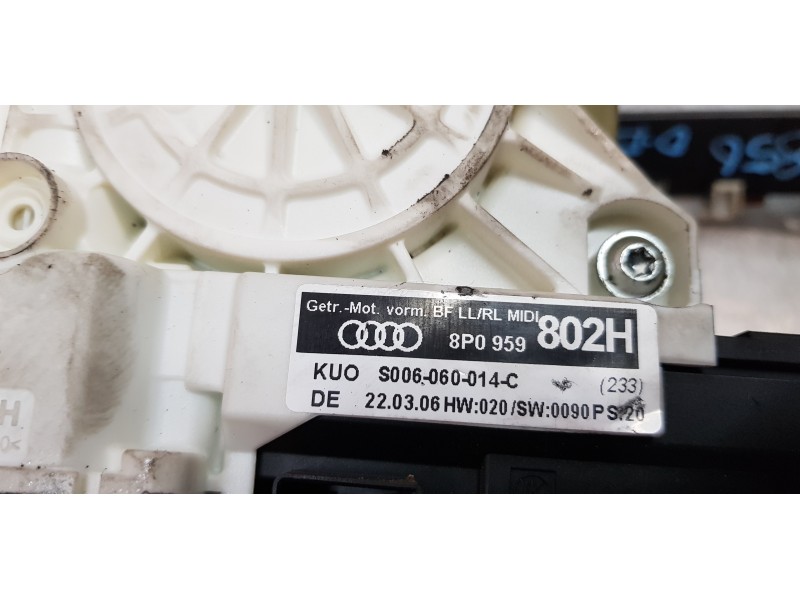 Recambio de elevalunas delantero derecho para audi a3 (8p) 2.0 tdi attraction referencia OEM IAM 8P0959802H  