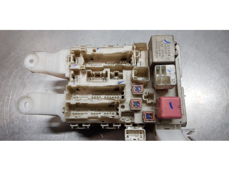 Recambio de caja reles / fusibles para toyota auris luna+ referencia OEM IAM 8273002150   Recambio de caja reles / fusibles para toyota auris luna+ referencia OEM IAM 8273002150