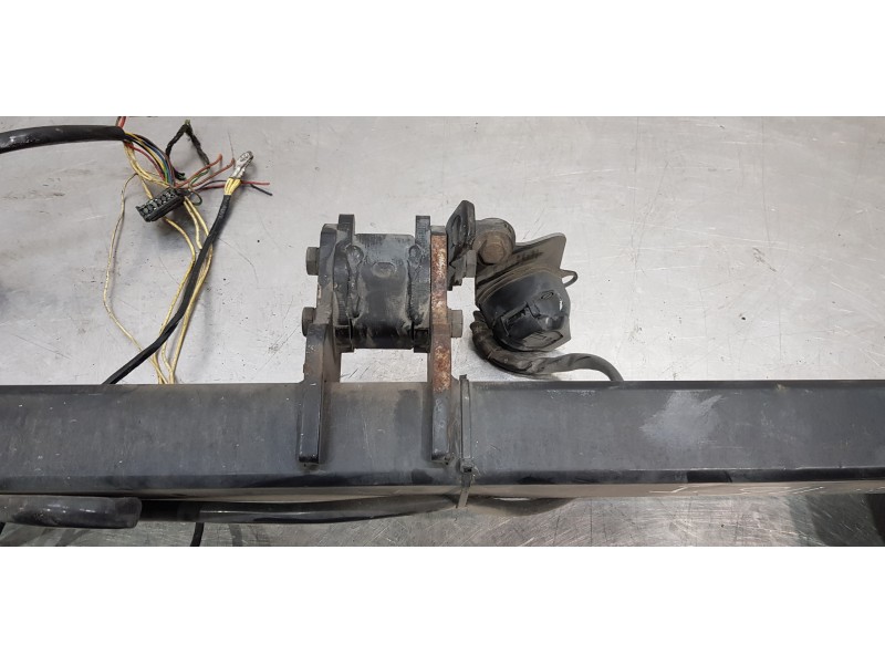 Recambio de refuerzo paragolpes trasero para bmw x5 (e70) xdrive35d referencia OEM IAM 51127158449   Recambio de refuerzo paragolpes trasero para bmw x5 (e70) xdrive35d referencia OEM IAM 51127158449