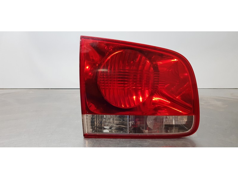 Recambio de piloto trasero izquierdo interior para volkswagen touareg (7la) tdi r5 referencia OEM IAM 7L6945093H   Recambio de piloto trasero izquierdo interior para volkswagen touareg (7la) tdi r5 referencia OEM IAM 7L6945093H