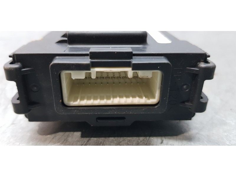 Recambio de modulo electronico para nissan qashqai (j11) tekna premium referencia OEM IAM 476A04EA0A  