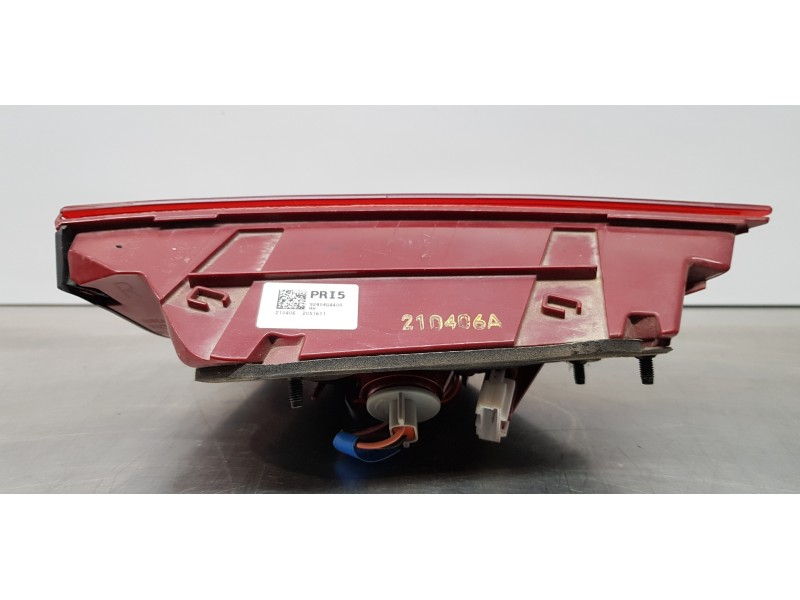 Recambio de piloto trasero derecho interior para hyundai i30 fastback tecno referencia OEM IAM 92404G4400  