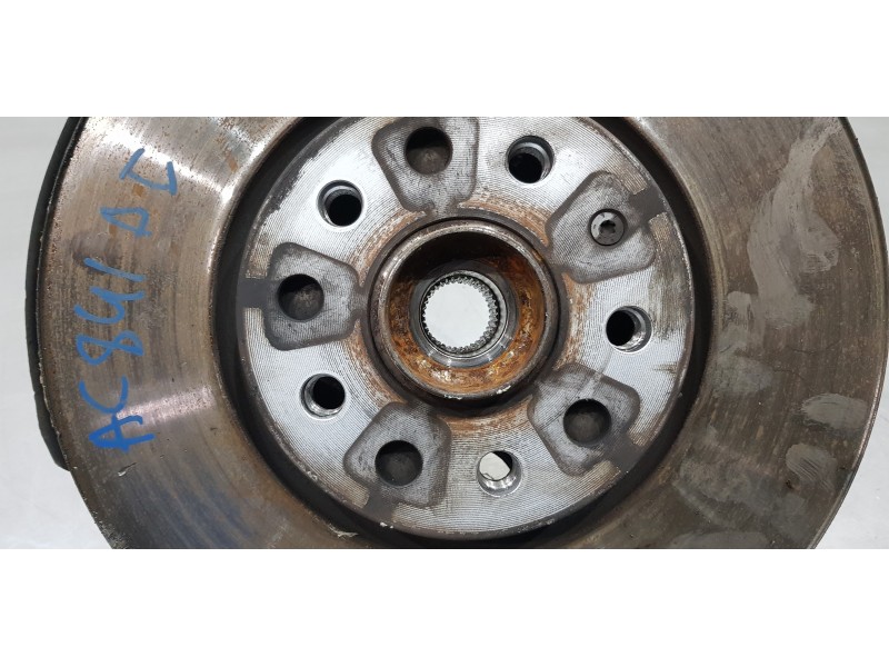 Recambio de mangueta delantera izquierda para skoda kodiaq style 4x4 referencia OEM IAM 5Q0407253B  