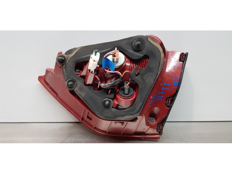 Recambio de piloto trasero izquierdo interior para hyundai i30 fastback tecno referencia OEM IAM 92403G4400  