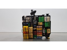 Recambio de caja reles / fusibles para citroen c4 grand picasso exclusive referencia OEM IAM 9804848580   2