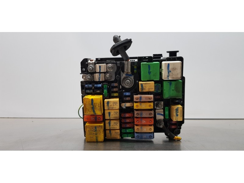 Recambio de caja reles / fusibles para citroen c4 grand picasso exclusive referencia OEM IAM 9804848580   Recambio de caja reles / fusibles para citroen c4 grand picasso exclusive referencia OEM IAM 9804848580