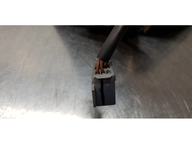 Recambio de retrovisor derecho para ford focus berlina (cap) ambiente (d) referencia OEM IAM 4M5117682JA   Recambio de retrovisor derecho para ford focus berlina (cap) ambiente (d) referencia OEM IAM 4M5117682JA