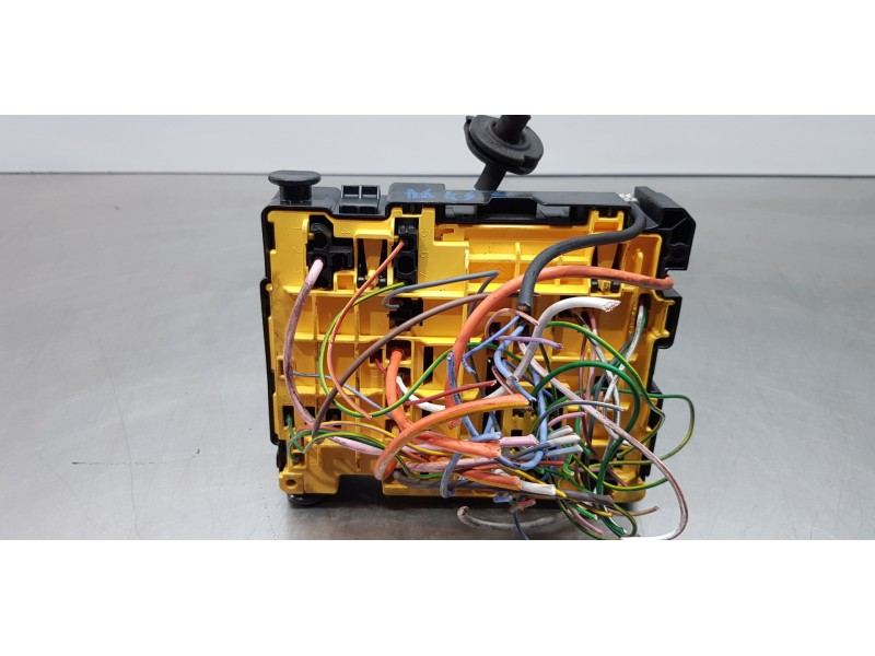 Recambio de caja reles / fusibles para citroen c4 grand picasso exclusive referencia OEM IAM 9804848580   Recambio de caja reles / fusibles para citroen c4 grand picasso exclusive referencia OEM IAM 9804848580