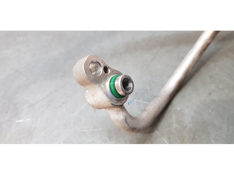 Recambio de tubos aire acondicionado para hyundai i20 classic referencia OEM IAM 97762C8000  