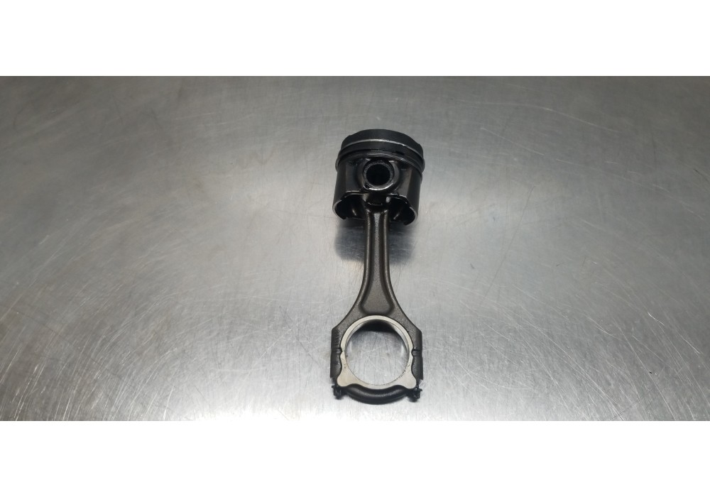 Recambio de piston para mercedes clase s (w221) berlina 420 / 450 cdi (221.028) referencia OEM IAM A6290301217 A6290300320 