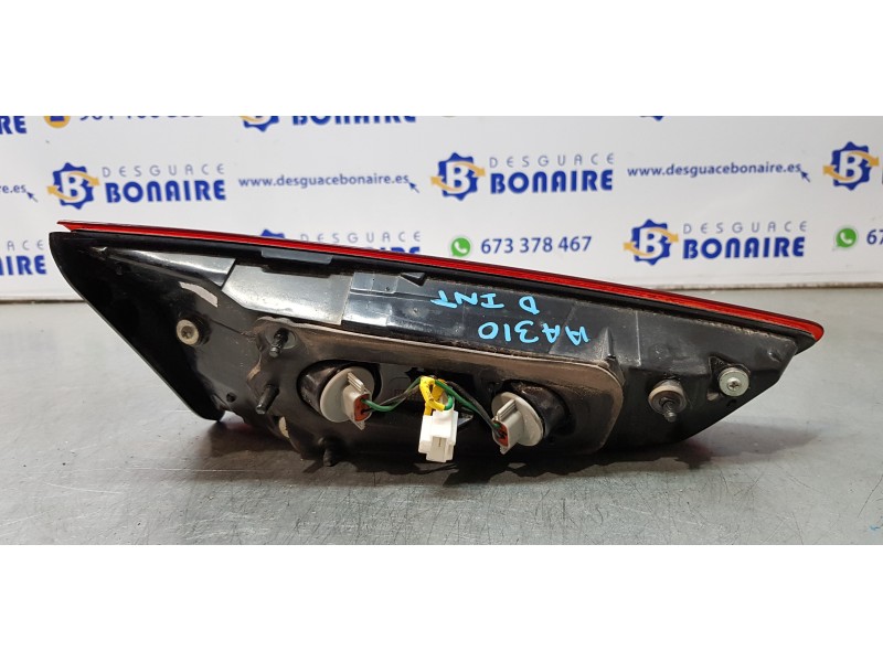 Recambio de piloto trasero derecho interior para hyundai i20 classic referencia OEM IAM 92404C8000  