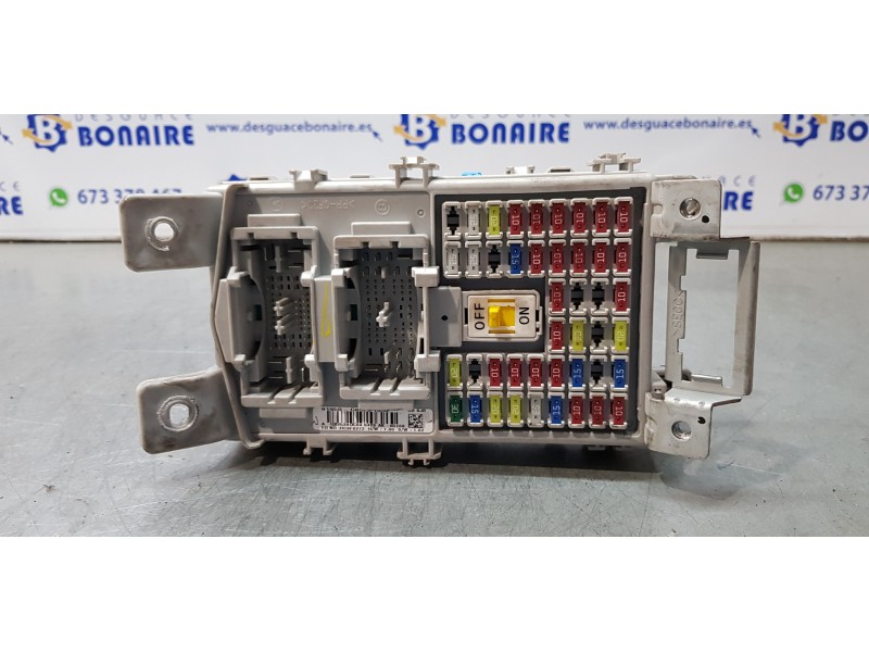 Recambio de caja reles / fusibles para hyundai i20 classic referencia OEM IAM 91950C8520  