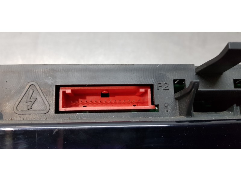 Recambio de cuadro instrumentos para renault scenic ii grand confort dynamique referencia OEM IAM 8200704463A   Recambio de cuadro instrumentos para renault scenic ii grand confort dynamique referencia OEM IAM 8200704463A