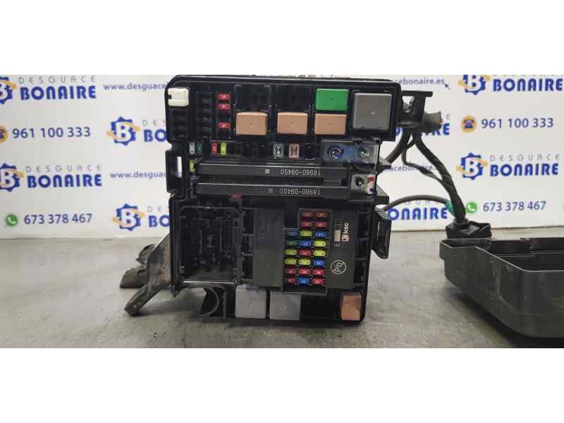 Recambio de caja reles / fusibles para kia optima emotion referencia OEM IAM 1898009400  